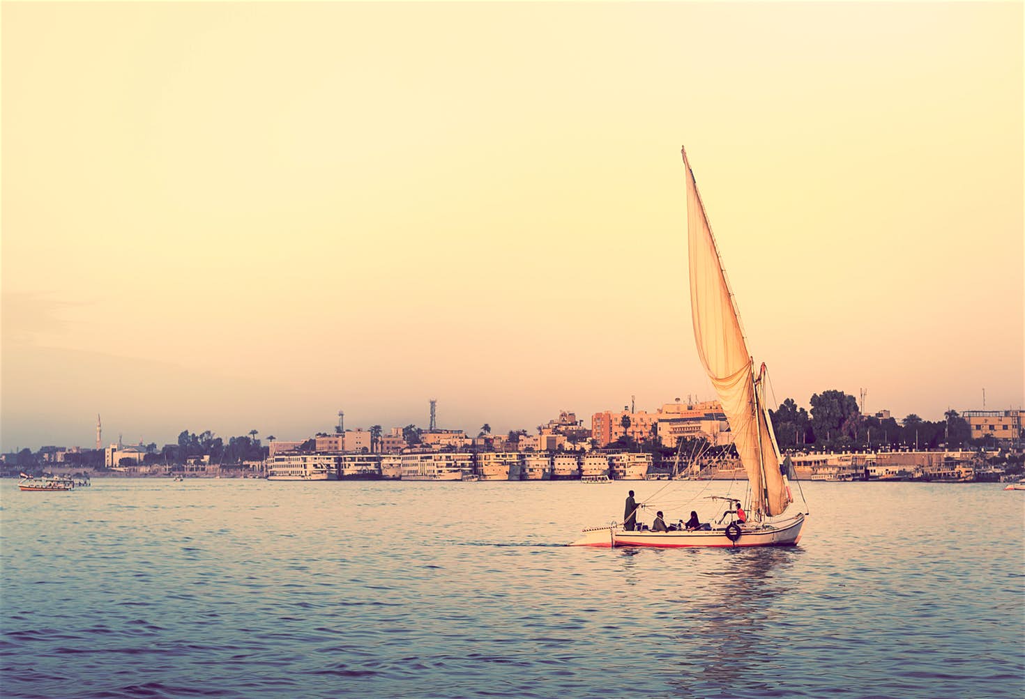 a sailing boat ride over the river Nile